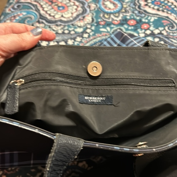 EUC Burberry Tote - Picture 7 of 9